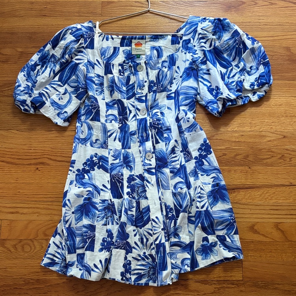 FARM Rio Blue and White Patterned Dress with Puffed Sleeves